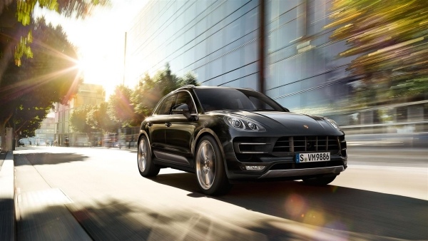 2015 cidade intensa movimento turbo porsche macan