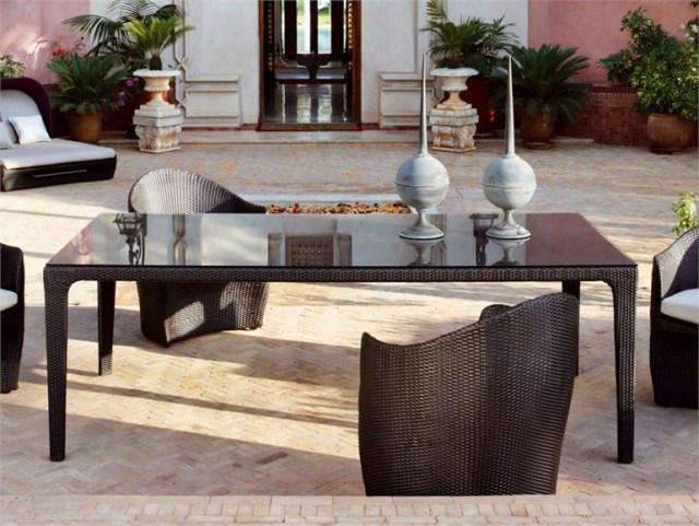 Tampo de vidro marrom de mesa de vime artificial para jardim VENEZIA KETTAL