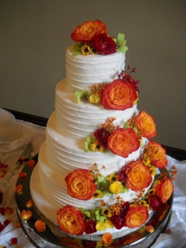 white-chic-high-time-cake-white-roses