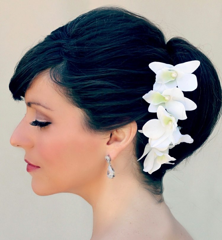 ideia tropical orquídeas branco franja updo casamento