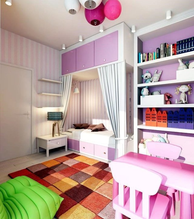 living-ideas-for-child-room-four-poster-wall-armários-purple-fronts-carpet-patchwork