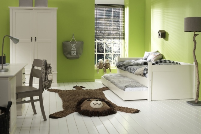 green-wall-pull-out-bed-child room-furniture-bedding-boy's room