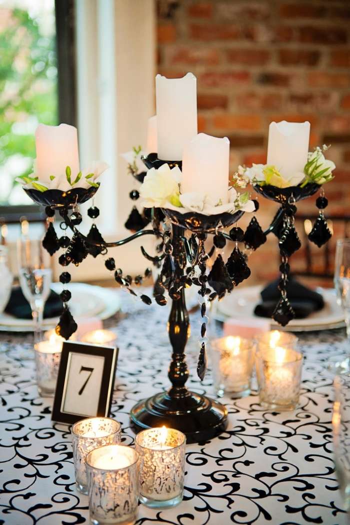 decoração de mesa-casamento-preto-branco-castiçal-bluetn-castiçal