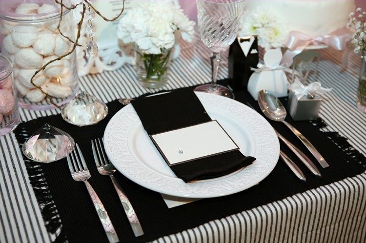 Mesas de casamento em preto e branco decoração-idéias-inspirações