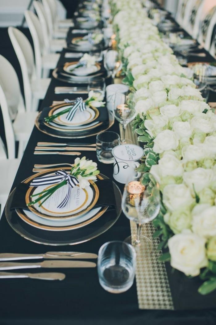 Mesas de casamento em preto e branco - decoração com detalhes em ouro