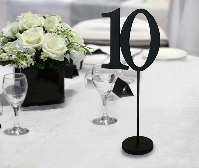 decoração de mesa-casamento-preto-branco-mesa-ideia de número