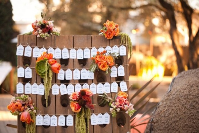 wood-board-creative-ideas-wedding-labels