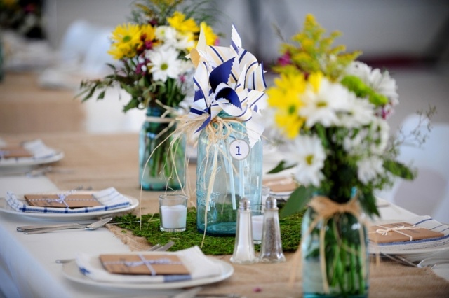 flores-buquê-mesa-decoração-fora-casamento