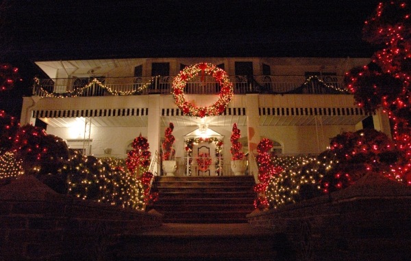 Decorações externas enclave de natal do brooklyn