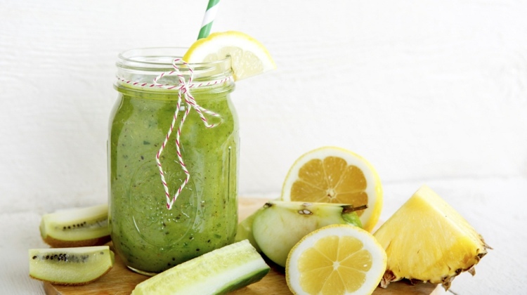 fortalecer o sistema imunológico fruta-fruta-smoothie-ideia-saudável