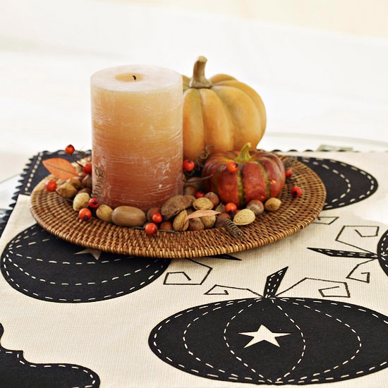 decoração de mesa de outono-padrão de cobertor-lanternas de velas de abóbora