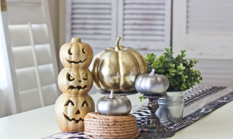 decoração de halloween para a mesa glamour lanterna abóbora ouro prata