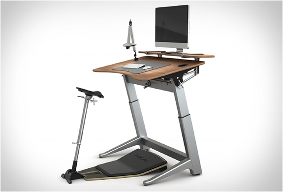 ergonomic-ottoman-active-sitting-desk-set