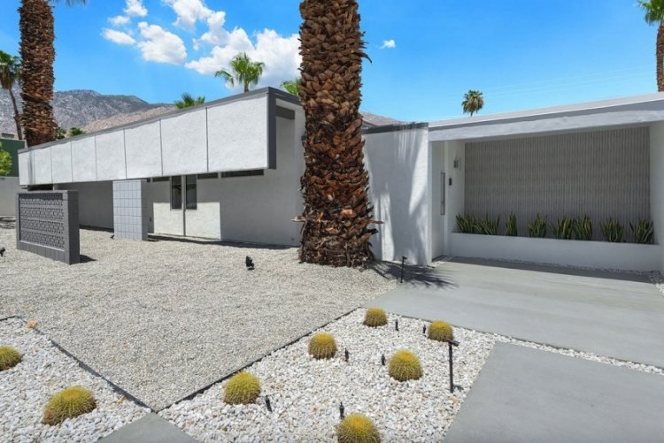 modern-house-california-gravel-concrete-cacti