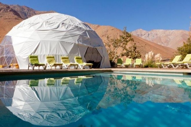 elqui domos hotel piscina no vale do chile cúpula do nível da água