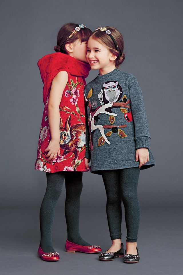 Moda infantil-meninas-outono-vestidos-bordados-animais-da-floresta-dolce-e-gabbana