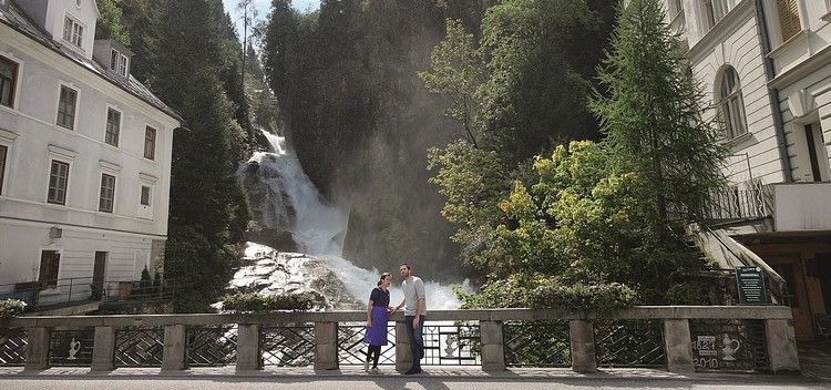 bad gastein waterfall - áustria publicidade eva mayrhuber