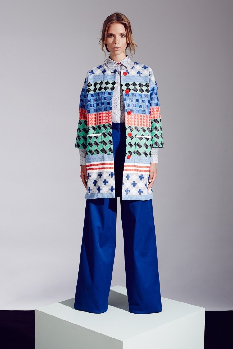 hippie-chic-fashion-boho-pants-blue-wide-leg-coat-pattern-colorful-shirt