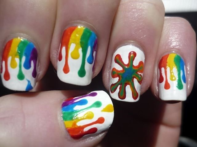 Nail art-funny-desenhos-à-mão-naildesigns-salpicos de cor