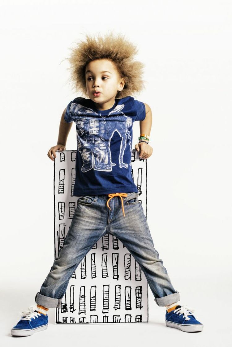 t-shirt infantil moda de rua azul