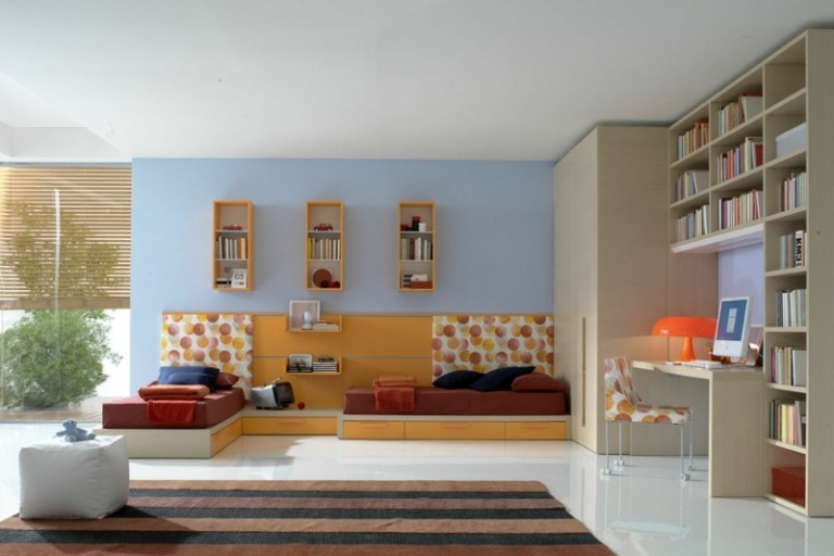 design quarto infantil gêmeos ideia mesa sotaque parede azul claro