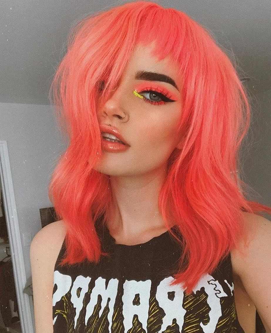 Cabelo de coral Tendências de cabelo de verão Ideias para maquiagem de olhos laranja