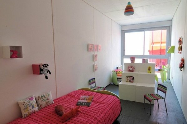 quarto infantil-ecológico-transporte-contentor-casa