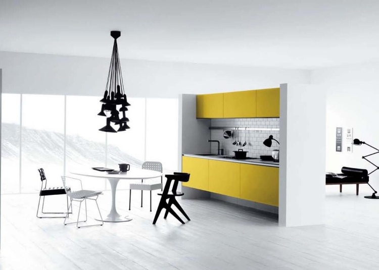 moderno-bolo-equipamento-oi-tecnologia-minimalista-amarelo-branco-pequena-mesa de jantar-unidade de cozinha