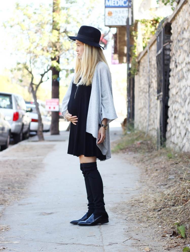 outfit-ideas-cardigans-oversize-pregn-gray-casual-dress-black-boots-shoes