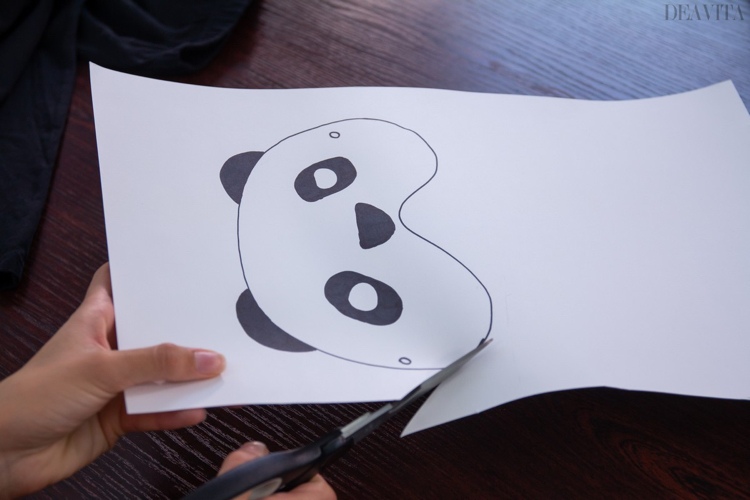 Fantasia de panda máscara de panda recortada em papelão