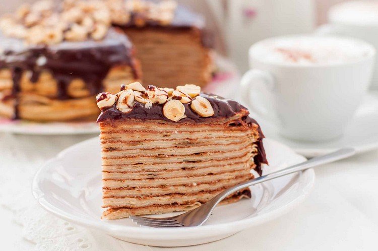 Bolo de Nutella feito com receita de panquecas Receita de Bolo de Panqueca de Chocolate