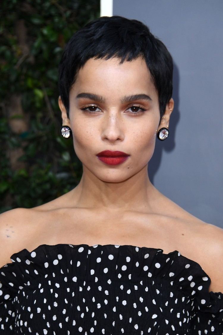 Penteados curtos Tendências de celebridades com cabelo curto Pixie Cut 2021