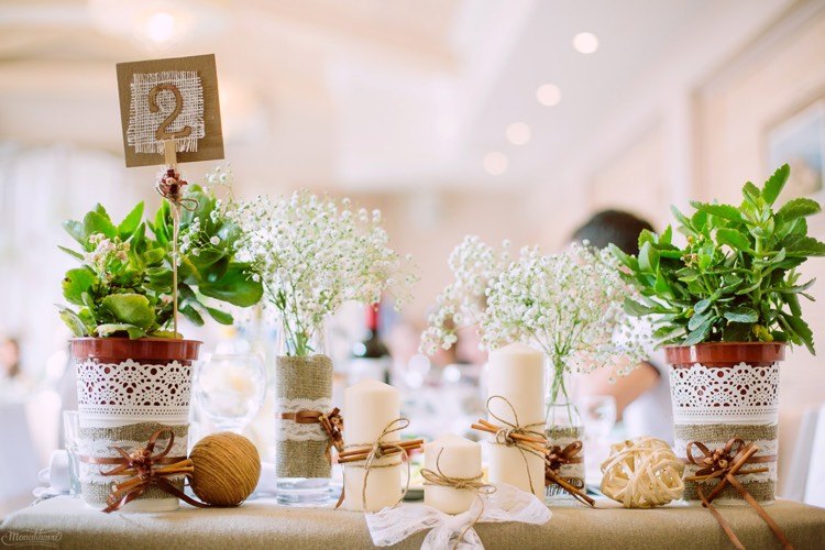 decoração de mesa-rústico-juta-renda-materiais-naturais-castiçais