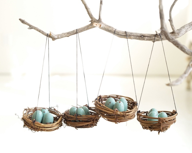 easter decoration-ideas-spring-easter-nests-mini-hang-creative