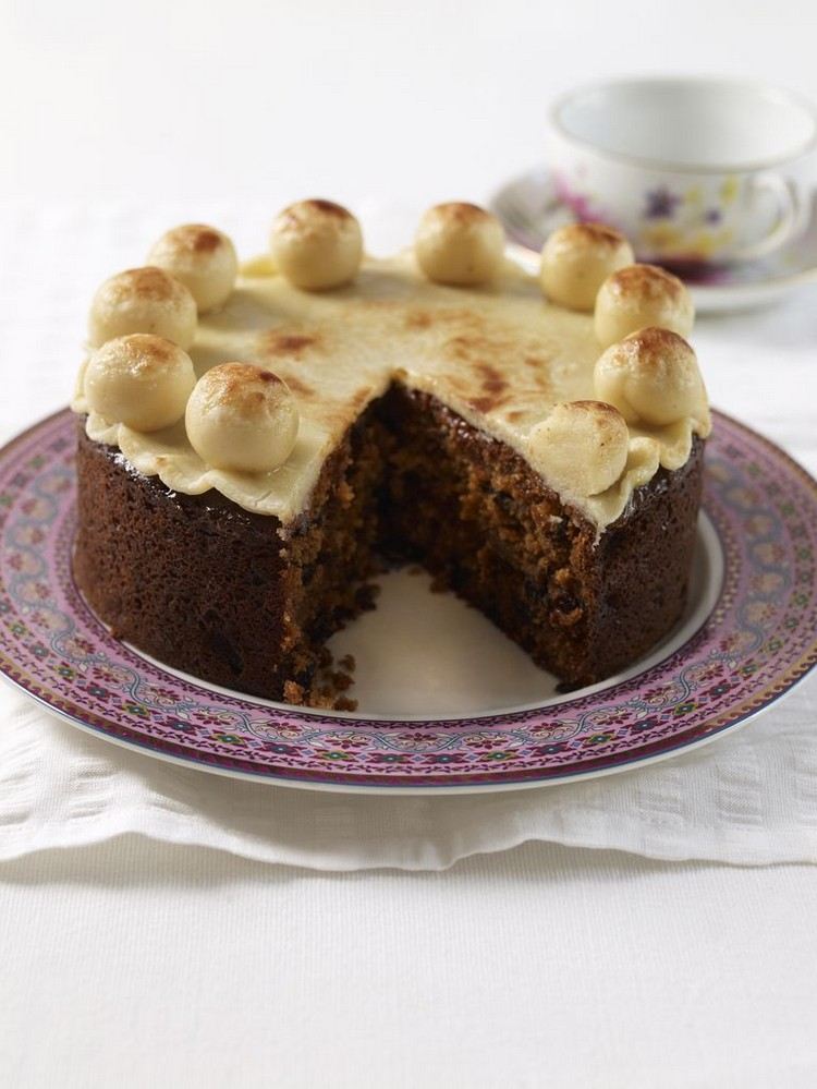 o que comer na páscoa grã-bretanha bolinhas de maçapão bolo simnel