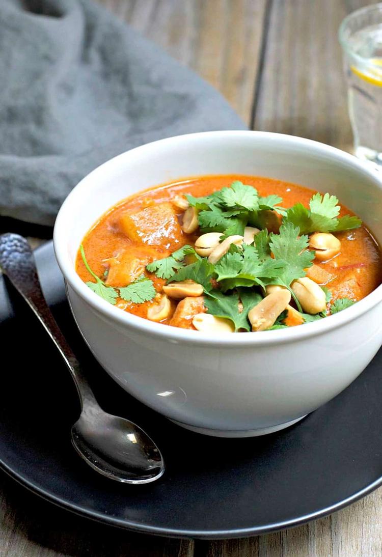 Prepare sopa de amendoim e outras ideias para comida da África Ocidental